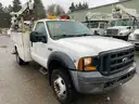 2006 Ford F-550 XL DRW Reg Cab Truck w/ Service Body & Crane (ID# 43748) (OEF) (25-4248) 11700