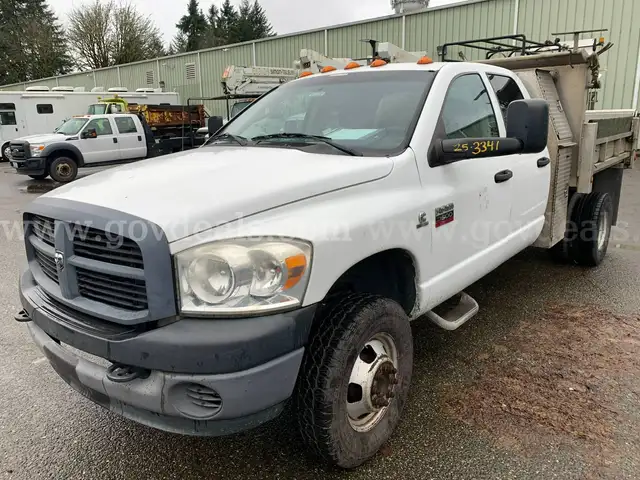 2007 Dodge Ram 3500 Quad Cab 2WD Truck w/ Dump Bed *Tow-Away* (ID# 43761) (E04) (25-3341) 405