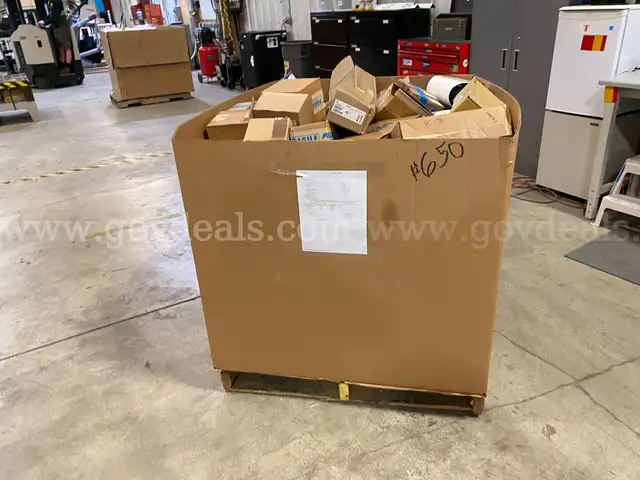 Bin of Security Camera Equipment (ID #43812) (I03-2R) (25-3817-2) 405