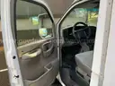 2001 Chevrolet Express RWD Cutaway Van (ID#43821) (FTL) (25-3982) 245