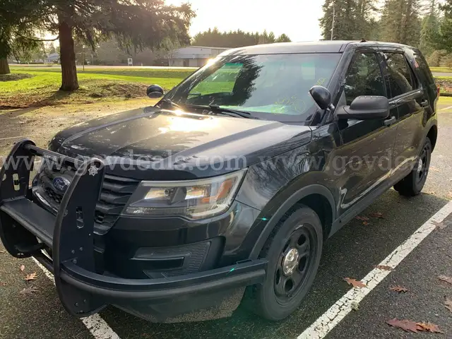 2016 Ford Explorer AWD Police Interceptor SUV (ID# 43833) (FTL) (25-4262) 11700