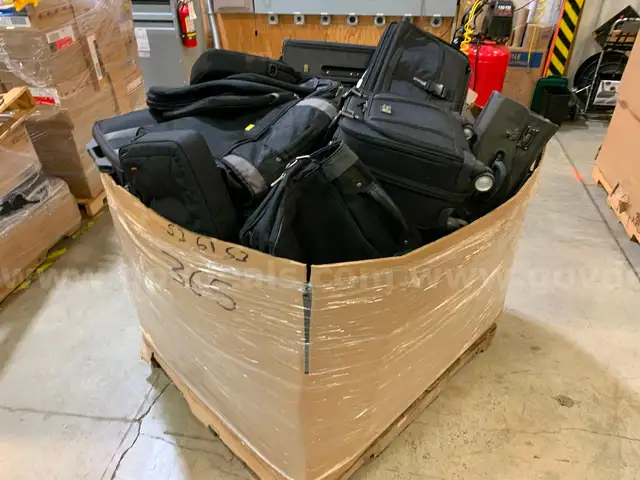 Pallet of Laptop Bags (ID #43888) (I12-1R) (No UPC)