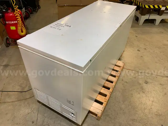 Electrolux FFFC22M6QWE Chest Freezer (ID #43902) (J9-3RL) (25-4426-3) 300