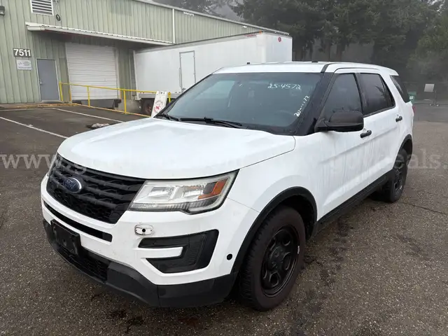 2016 Ford Explorer  Interceptor AWD 4DR SUV (ID# 43953) (W09) (25-4572) 225