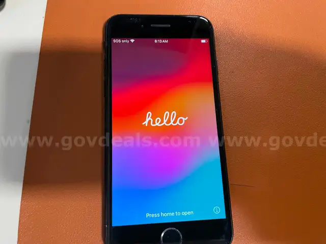 iPhone SE 2nd Gen - Black- 64GB (ID# 43979) (D-Case) (No UPC) (10)