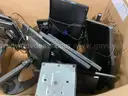 Lot of Monitors & Stands (ID #44086) (I02-5L) (25-4368-1) 495