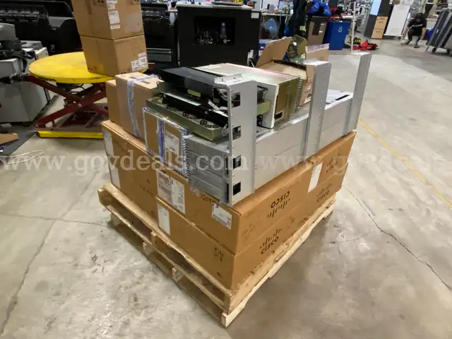 Microwave Digital Radios & Support Network Equipment (ID #44126) (G03-2R) (25-3869-1) 225