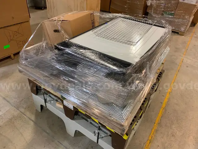 Pallet of Small Animal Cage Parts (ID #44180) (J3-2L) (No UPC)