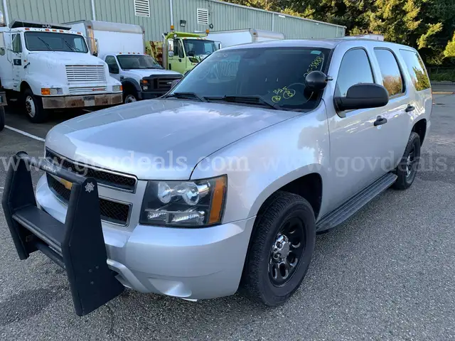 2012 Chevrolet Tahoe 1500 2WD SUV *Tow-Away* (ID# 44208) (EF04) (25-3888) 11700