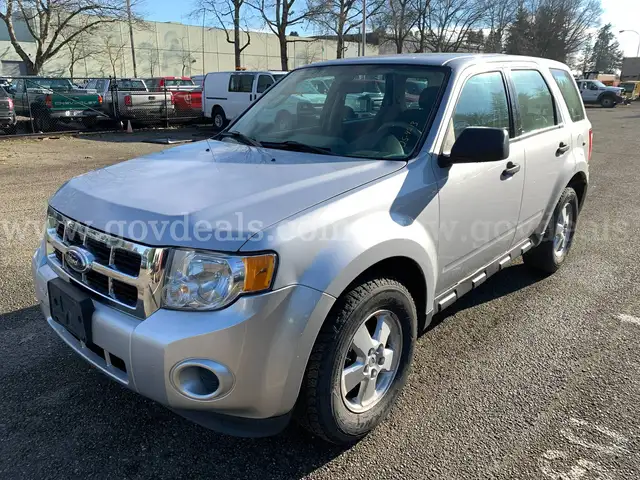 2012 Ford Escape XLS 4WD SUV (ID# 44215) (W17) (25-4213) 11700