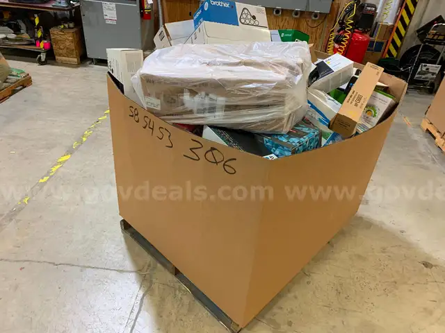 Pallet of Toner Cartridges (ID #44246) (I13-1R) (No UPC)