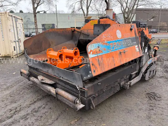 2000 Gilcrest Pro Paver 813RT Tracked Asphalt Paver (ID# 44312) (GVL) (25-0477) 405