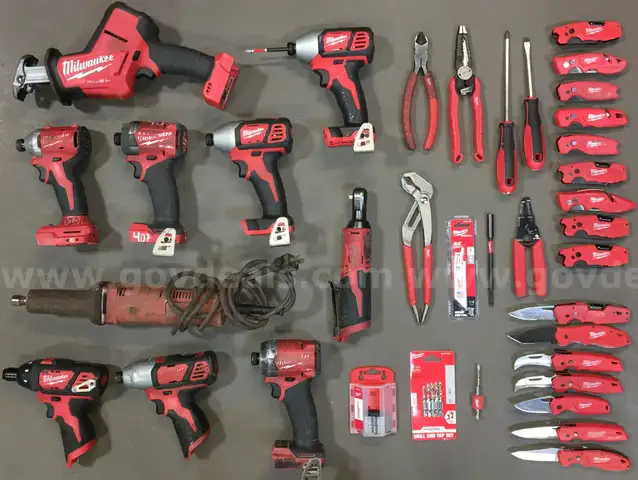 Milwaukee Power Tool & Accessories Lot (ID# 44336) (TSA #2) (NO UPC) (10)