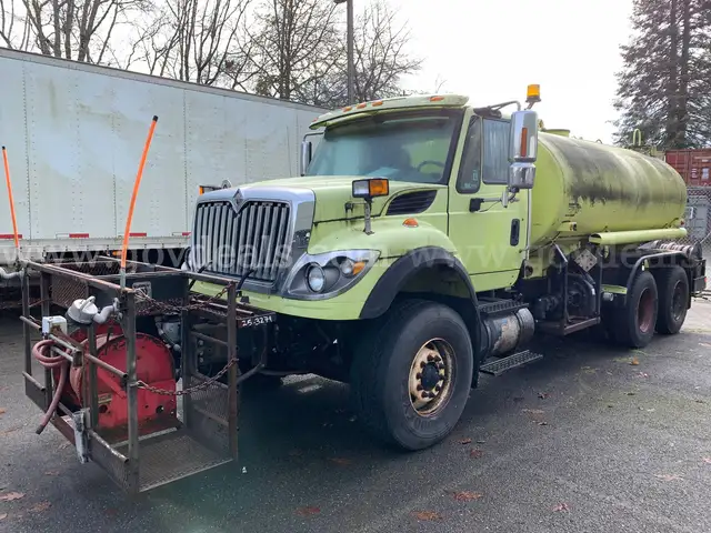 2008 International 7600 Tandem Water Tanker Truck (ID# 44441) (Bullpen) (25-3279) 405