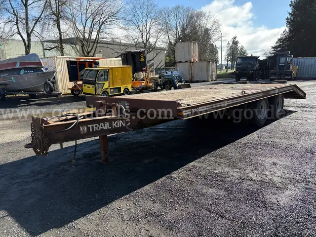 1990 Trail King TK40-2400 24ft Deckover Dovetail Trailer (ID# 44555) (GVL) (25-4647) 21804