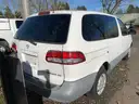 2001 Toyota Sienna SE Van *Tow-Away* (ID# 44632) (OEF) (25-3792) 693