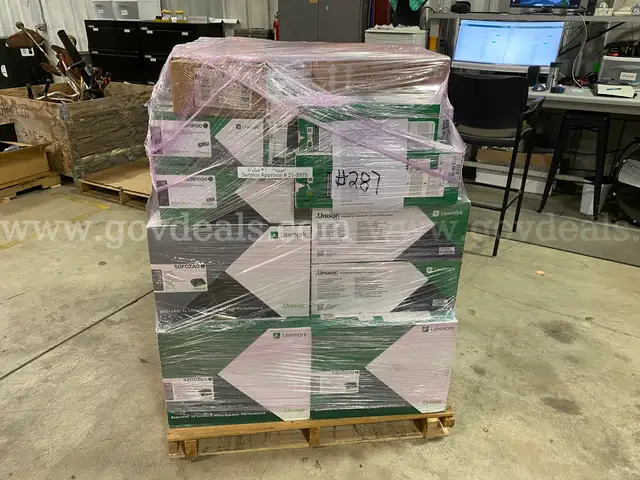 Lot 2 - Pallet of Various Printer Toner Cartridges  (ID #44755) (I02-5R) (25-3975-10) 678