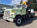 2001 International 2574 4x2 12ft Flatbed Truck w/ EFFER 170/2S Knuckle Boom Crane (ID# 44761) (E04) (25-4389) 405