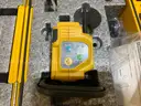 Topcon PS-103A Total Station & RC-5 Remote Control (ID #44812) (J1-3L) (25-4182-1) 405