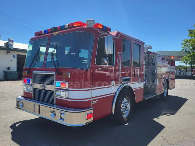2008 KME Predator 1500 Fire Truck
