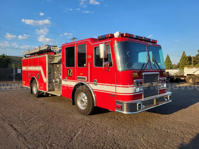 2008 KME Predator 1500 Fire Truck