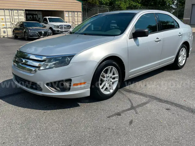 2011 Ford Fusion fleet maintained vehicle
