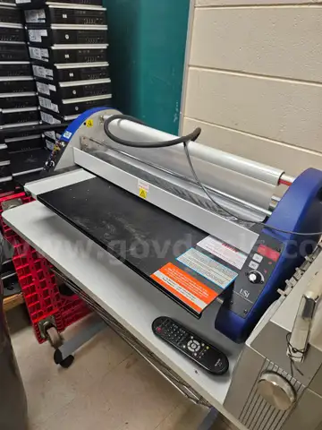 27&#x22; Digital 27&#x22; Roll Laminator w/Fans