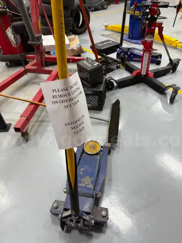 Blue/Yellow Jack Transmission