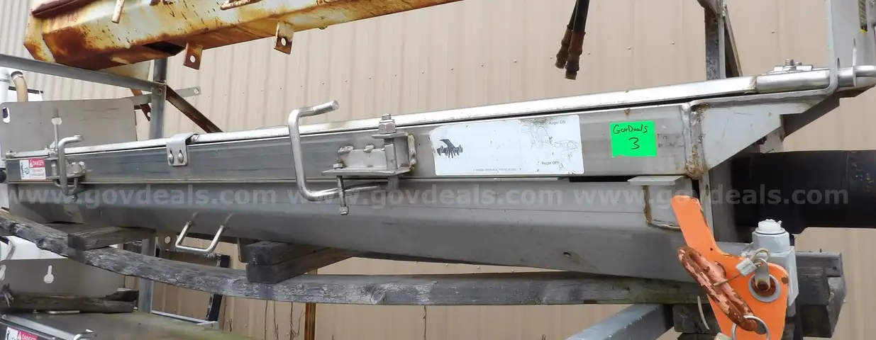 Salt Dog Spreader Box