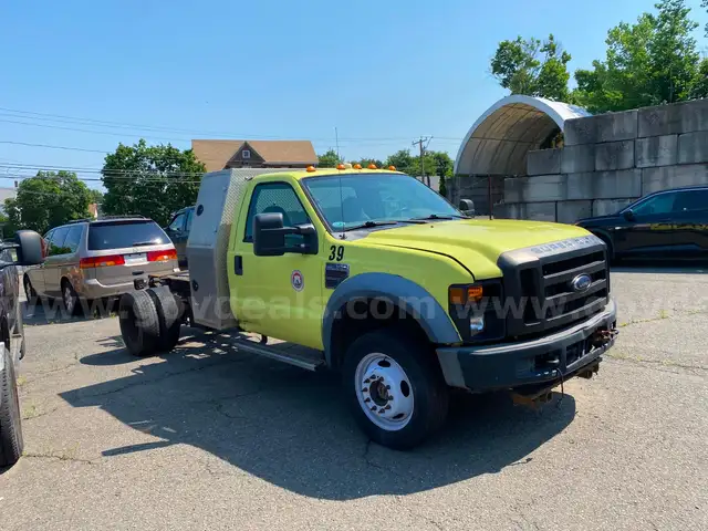 2008 Ford F-550 (NO BODY)