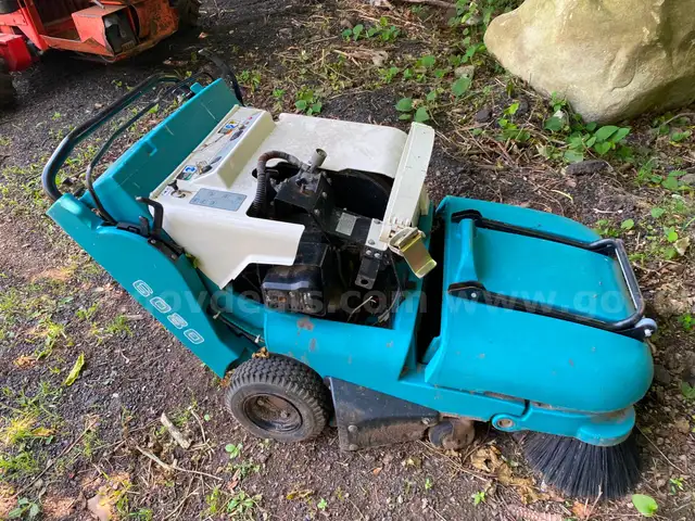 Tennant Sweeper
