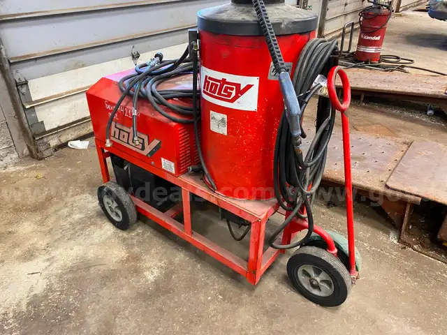 Hotsy Pressure Washer