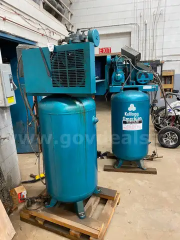 A Lot of 2 Air Compressors