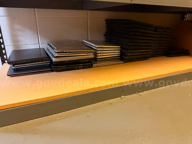 Lot of 40 Laptop Computers