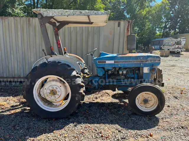 1988 Ford 3910  Diesel Tractor