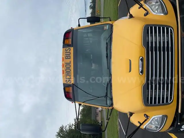 2011 Freightliner B2