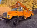 1999 GMC Bucket Truck **READ DISCRIPTION**