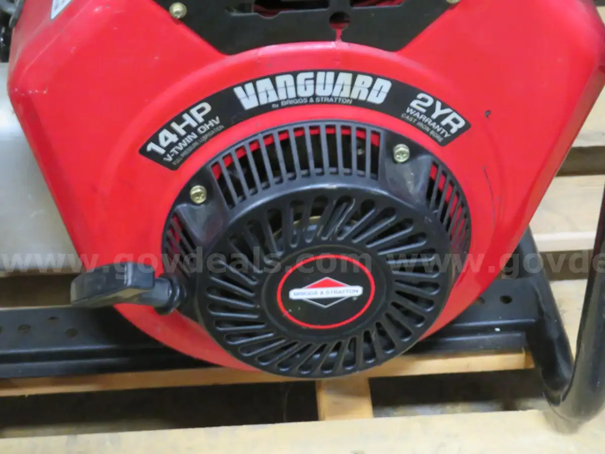 Vanguard Generator | AllSurplus