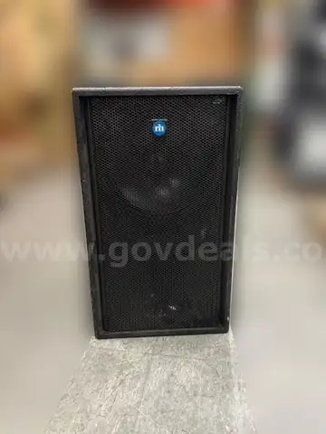 Renkus-Heinz PN121 Speakers (10)