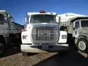 1989 Ford LN8000F, DIESEL Dump Truck