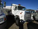 1989 Ford LN8000F, DIESEL Dump Truck