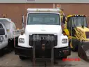 2004 Freightliner FL70