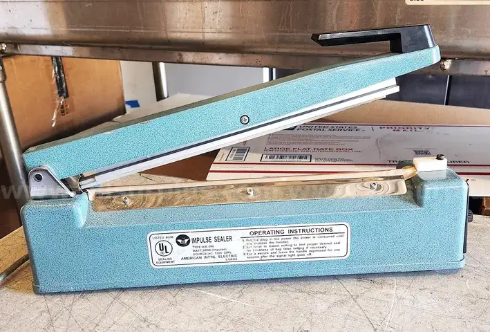 American International 12&#x22; Impulse Sealer with Dwell Type AIE-300 120V