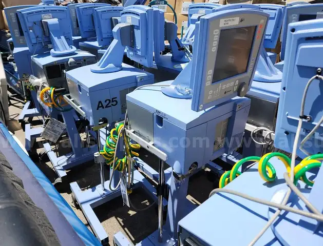 Vyaire CareFusion Avea 1712-00 Critical Care Patient Ventilator