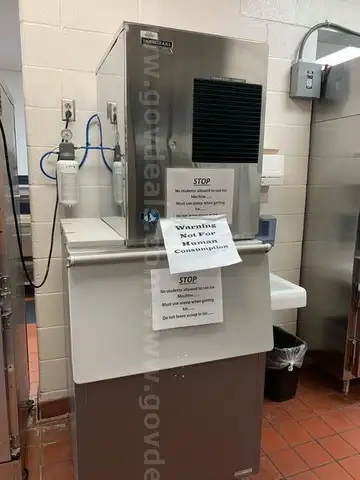 Hoshizaki Ice Machine