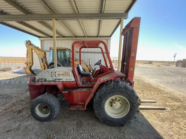 Forklift