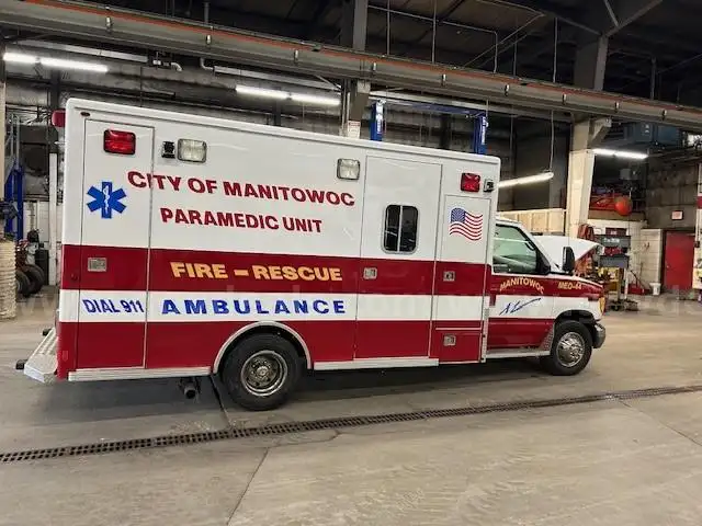 2002 Ford Econoline Ambulance 2X4