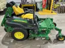 J D  2020 Z trak zero turn lawn mower  Z920M