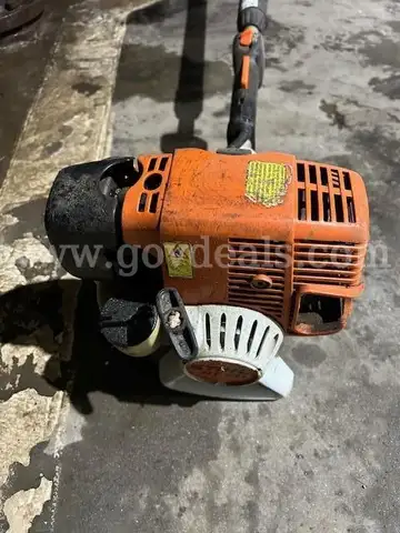 STHIL MT 131 gas powered pole saw