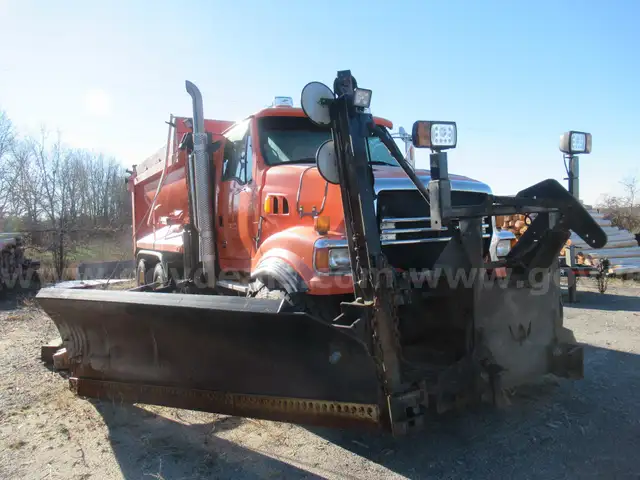 2009 Sterling LT9500 Plow Truck